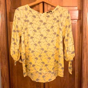 Paper Moon Xs Long Sleeve Top Yellow Floral Scoop Neck Zip  small